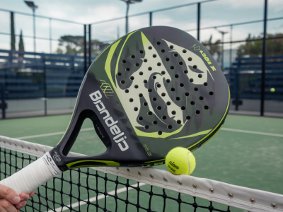 Padel racket sale at bandeja shop: top brands, expert advice